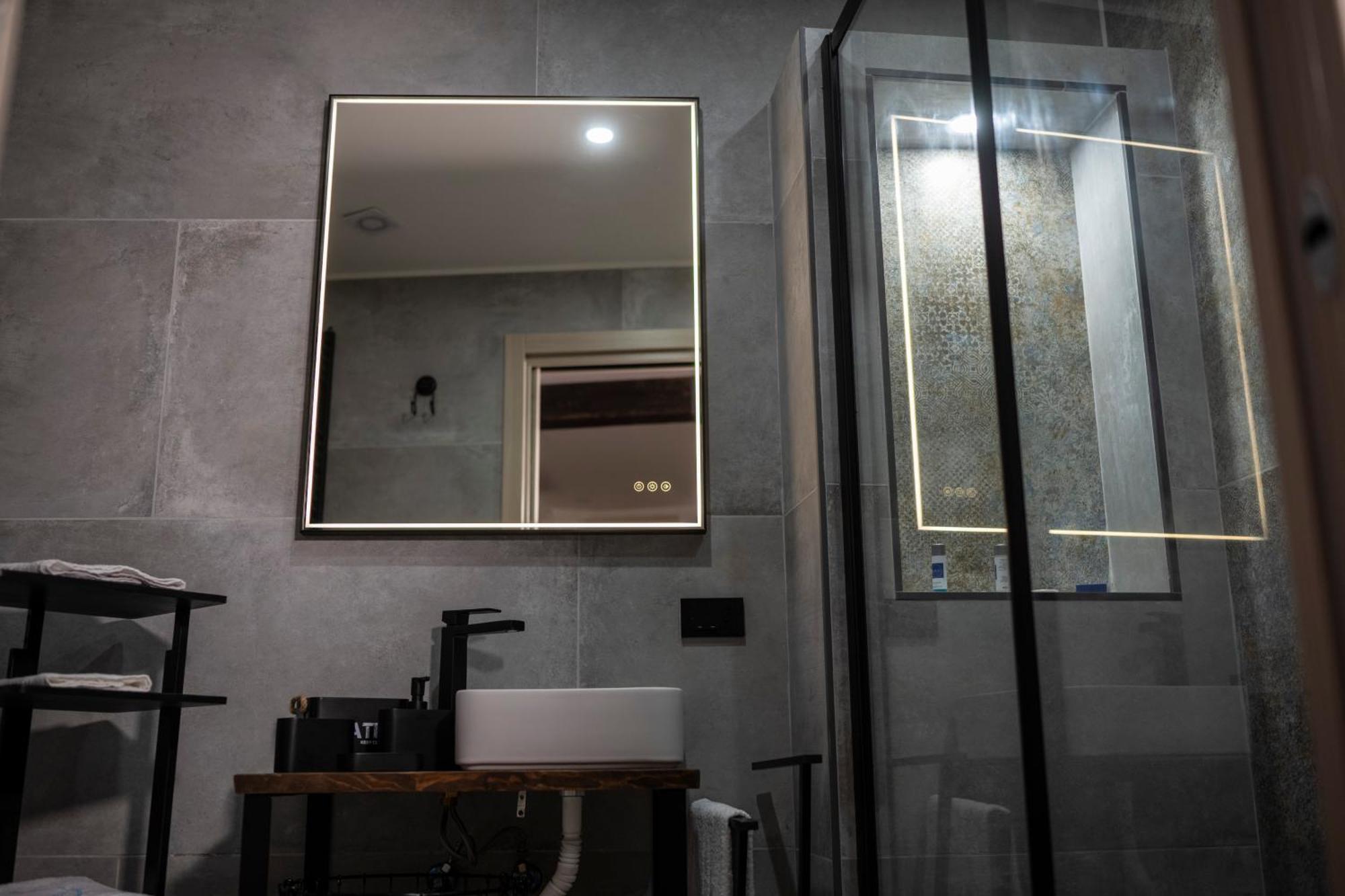 Anni Apartment Салерно Экстерьер фото