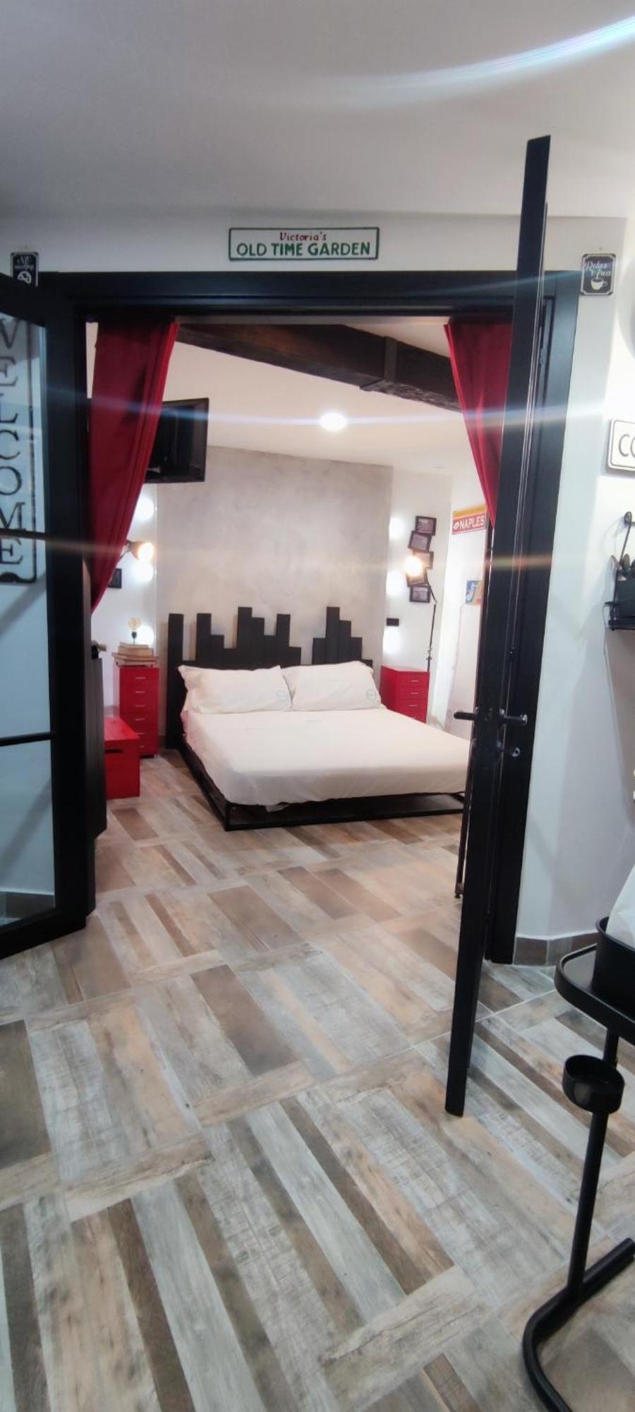 Anni Apartment Салерно Экстерьер фото